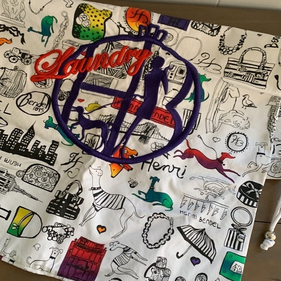 HENRI Bendel Laundry Embroidered Patterned City Bag Cinch Drawstring Dogs Taxis - Picture 13 of 13